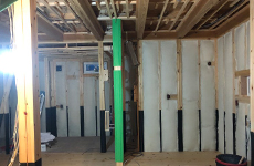 壁・天井断熱材施工完了後ボード施工前