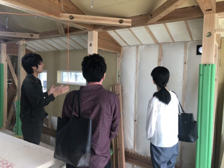 新卒採用