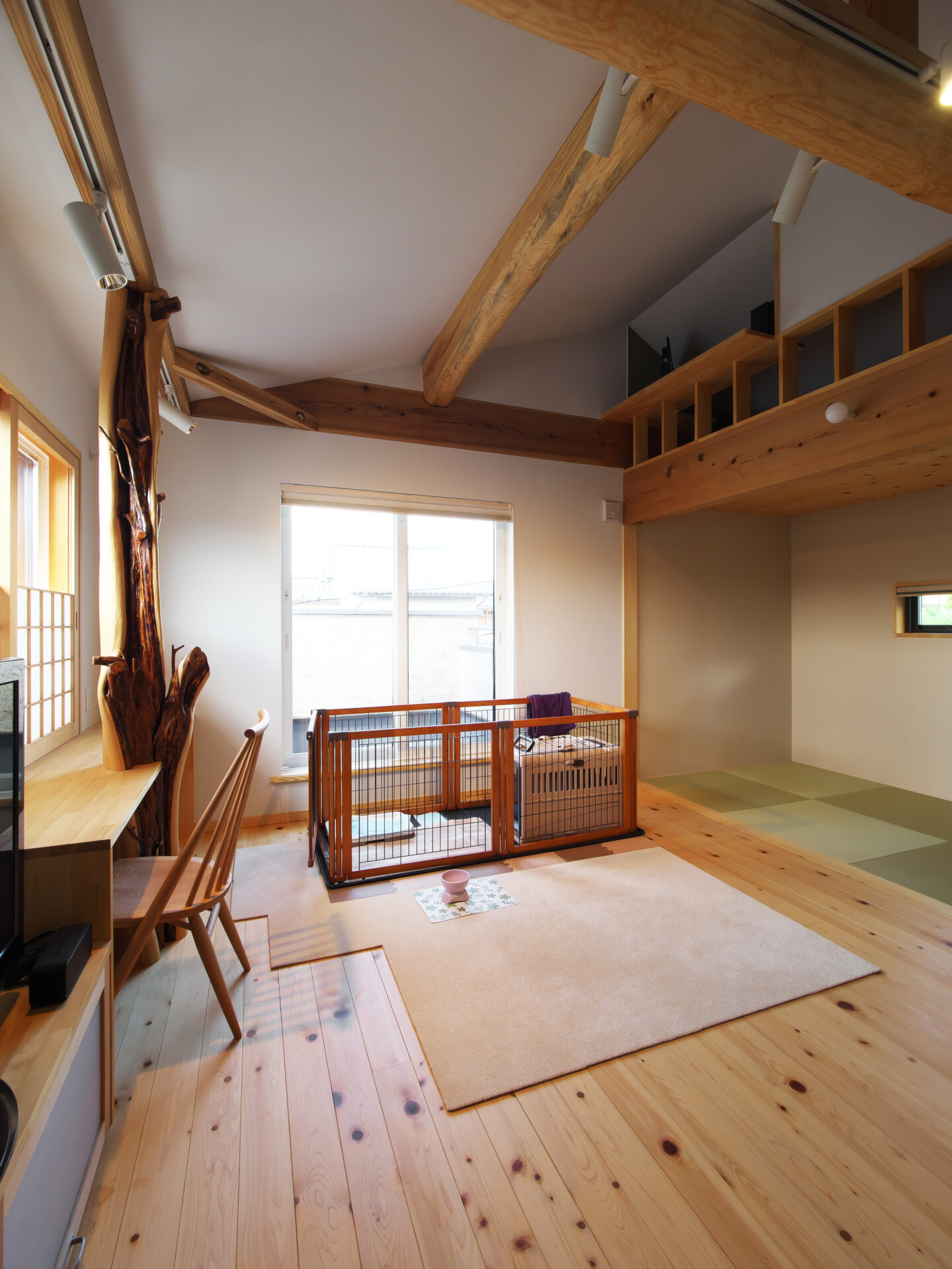 家族のプライバシーを守りながら開放感のある住まい